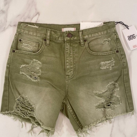 Urban Outfitters - Dropped Rise Distressed Shorts | Size 25 - Picture 2 of 5